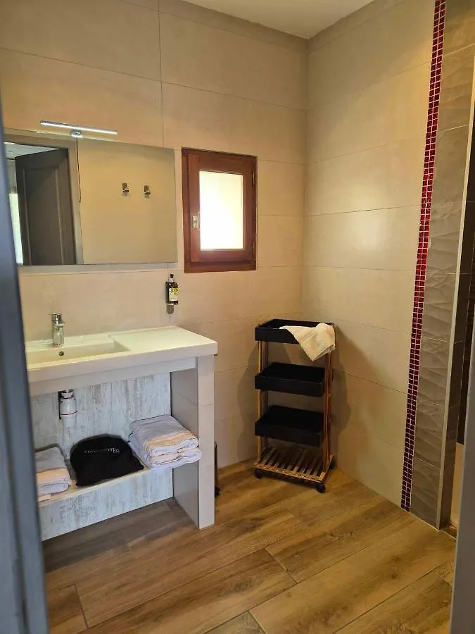 ***  Logis Hotel Le Mistral - Restaurant - Montelimar Sud France